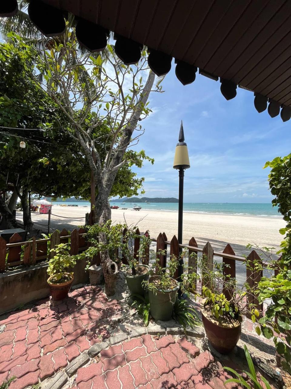 Sandy Beach Resort By Casa Loma Pantai Cenang  Zewnętrze zdjęcie